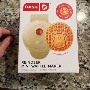 Ash Reindeer Mini Waffle Maker - Cream
